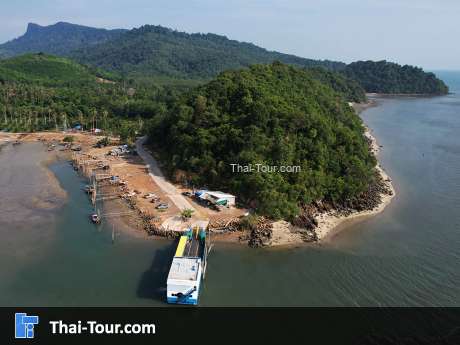 ท่าเทียบเรือคลองทราย