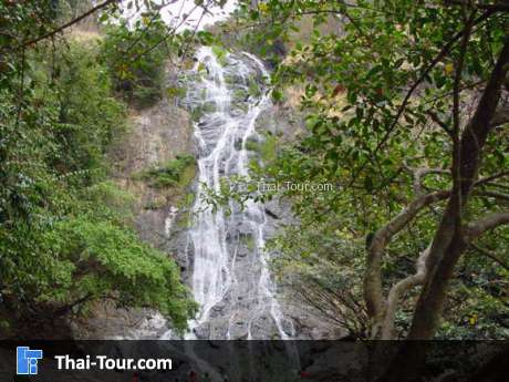 น้ำตกสาริกา