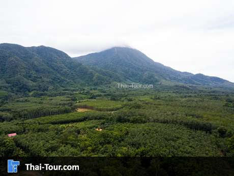 น้ำตกคลองจัง และ เดินป่าเขาหมน