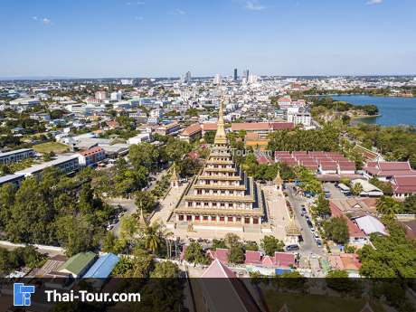 พระมหาธาตุแก่นนคร (พระธาตุเก้าชั้น)