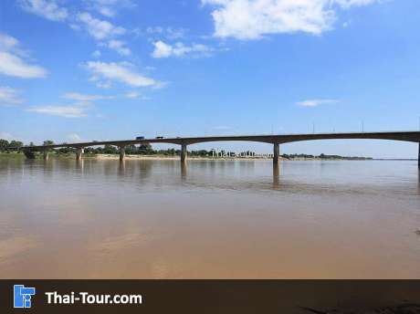 หาดจอมมณี