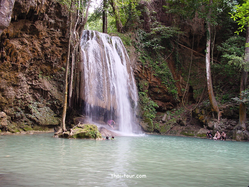 อุทยานแห่งชาติน้ำตกเอราวัณ