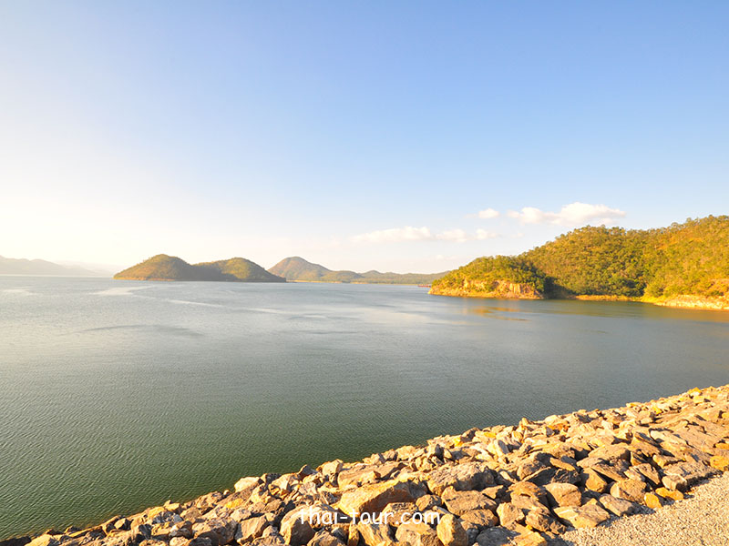 เขื่อนศรีนครินทร์	