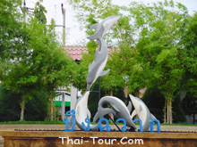 บึงฉวาก ทางเข้าไปชมสัตว์น้ำ