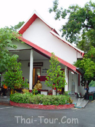 วิหารพระลอย