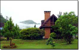 บ้านอิงฟ้า