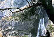 waterfall_klonglan.jpg (5021 bytes)