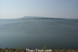 อ่างเก็บน้ำห้วยขึ้เหล็ก มุกดาหาร