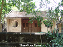 เก๋งจีนวัดแจ้ง