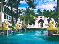 Imperial Boat Resort & spa, pools